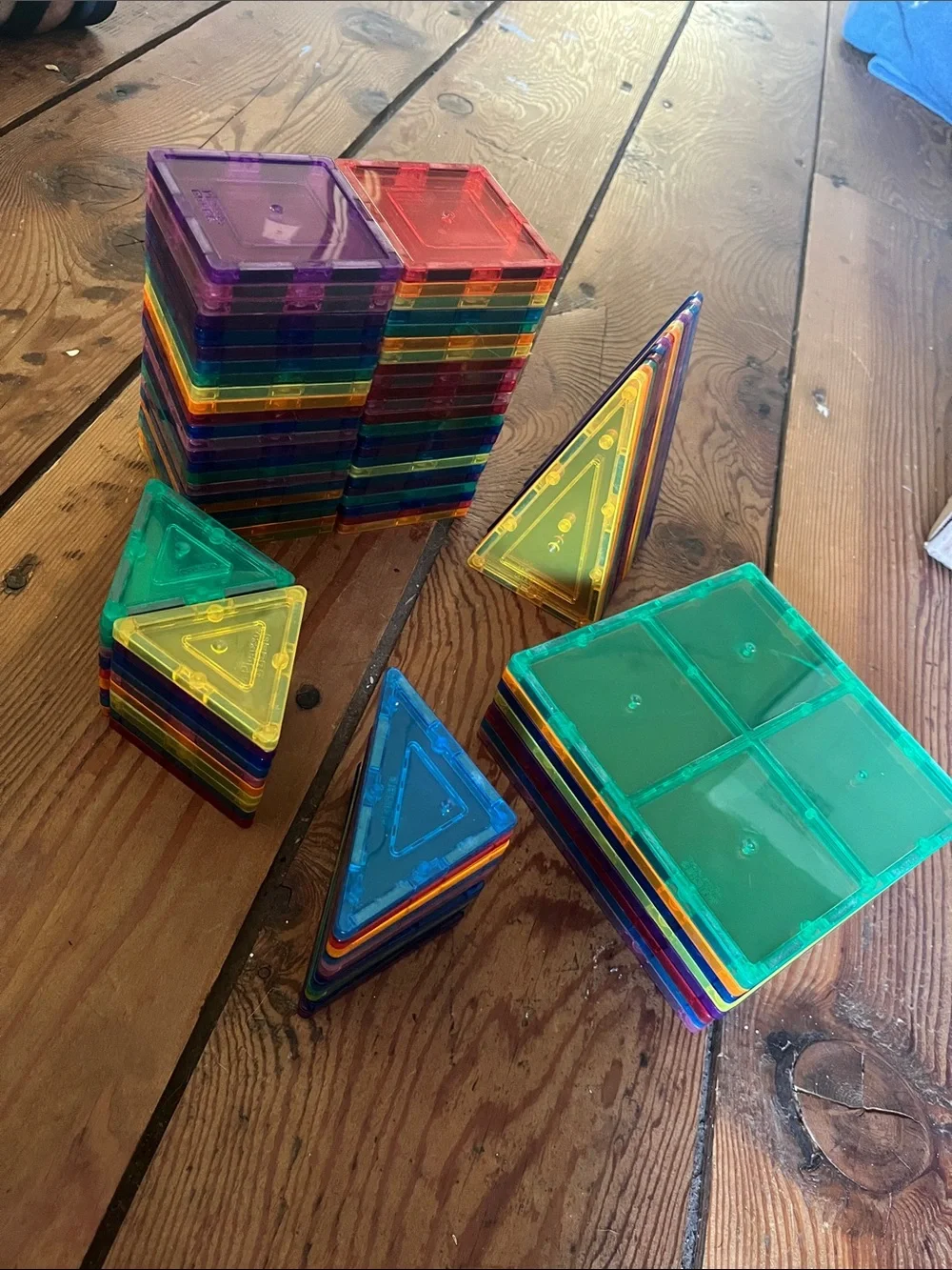 100 Picasso tiles